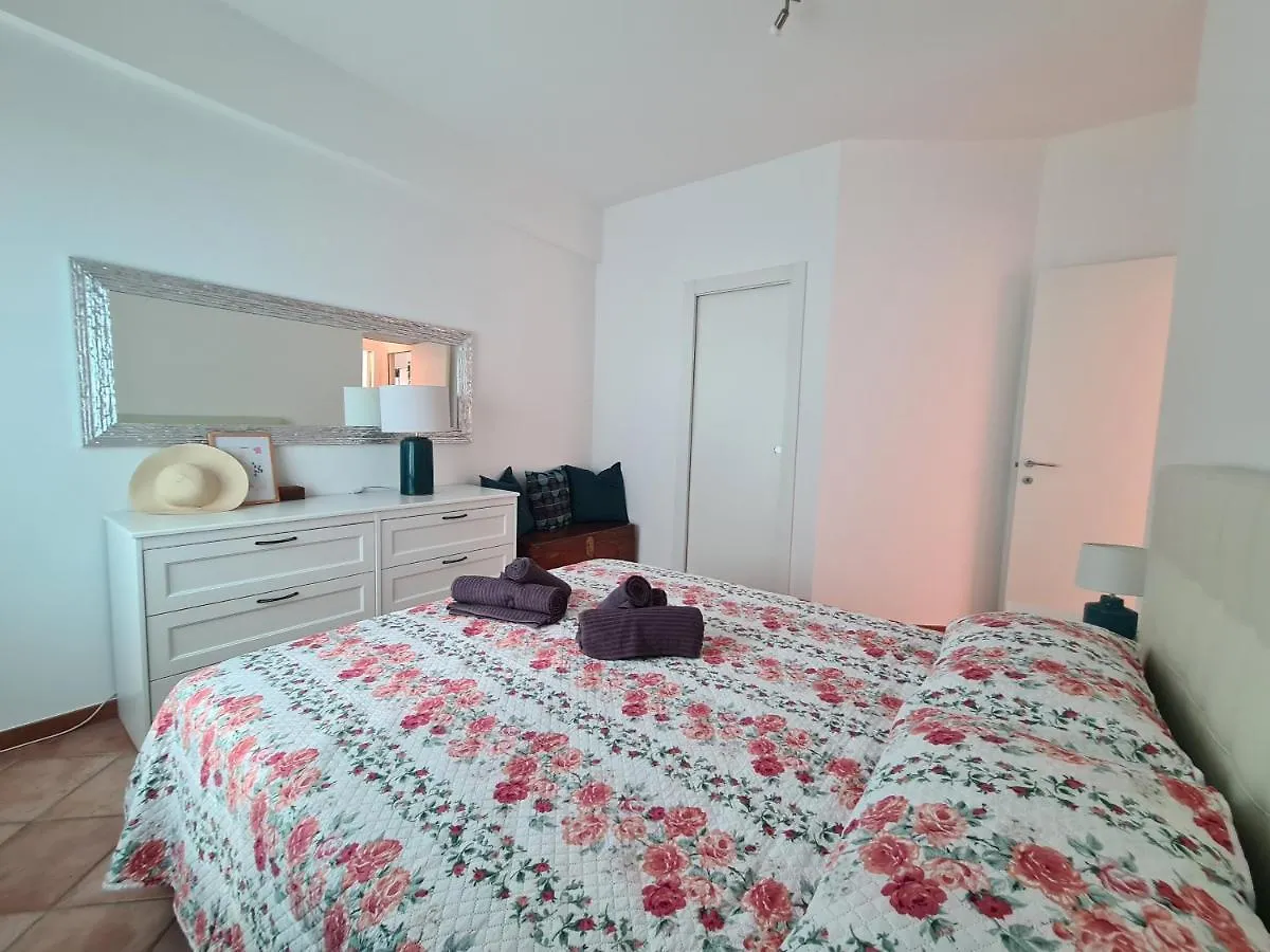 Appartamento Casa Erica By Portofinovacanze Rapallo
